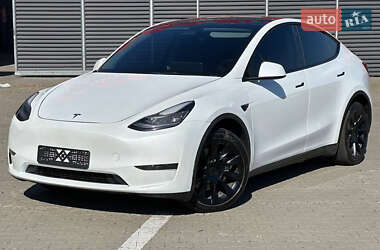 Внедорожник / Кроссовер Tesla Model Y 2023 в 