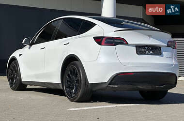 Внедорожник / Кроссовер Tesla Model Y 2023 в 