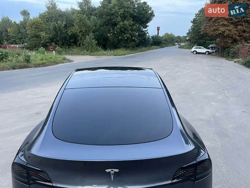 Внедорожник / Кроссовер Tesla Model Y 2022 в Львове