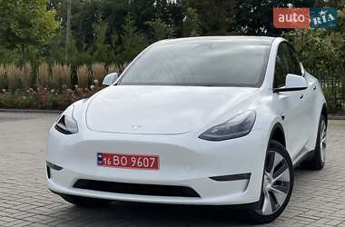Позашляховик / Кросовер Tesla Model Y 2023 в 
