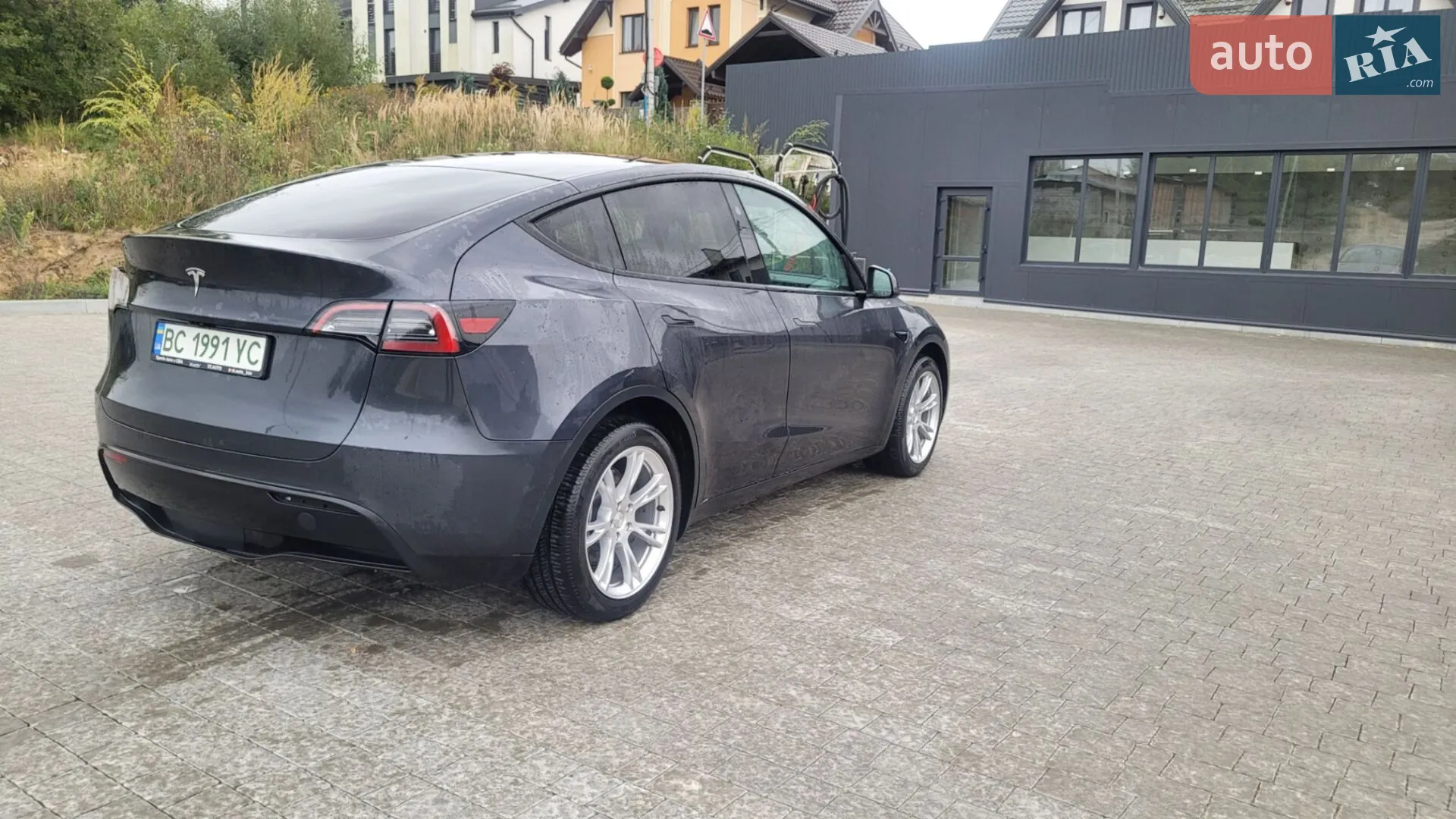 2024 Tesla Model Y - мініатюра 11