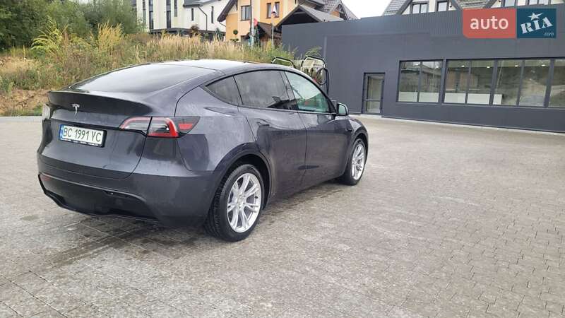 Позашляховик / Кросовер Tesla Model Y 2024 в Львові