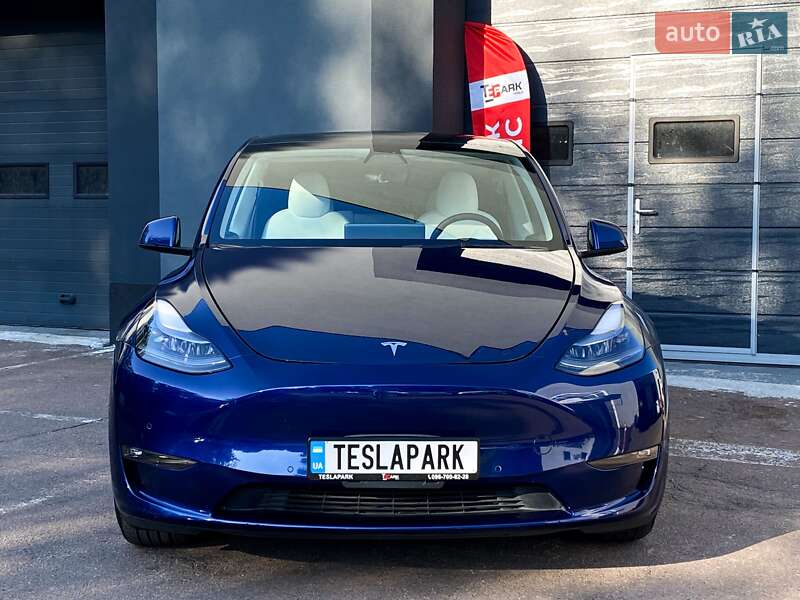 Внедорожник / Кроссовер Tesla Model Y 2022 в Киеве
