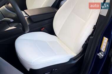 Позашляховик / Кросовер Tesla Model Y 2022 в 