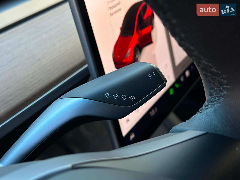 Позашляховик / Кросовер Tesla Model Y 2024 в Одесі