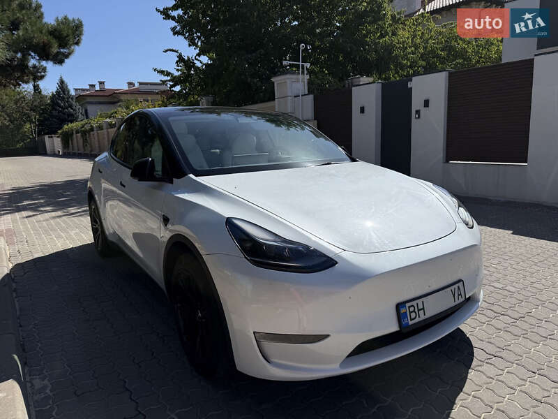 Внедорожник / Кроссовер Tesla Model Y 2023 в Одессе фото 2 Внедорожник / Кроссовер Tesla Model Y 2023 в Одессе