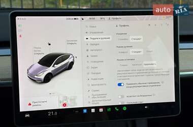 Внедорожник / Кроссовер Tesla Model Y 2021 в 