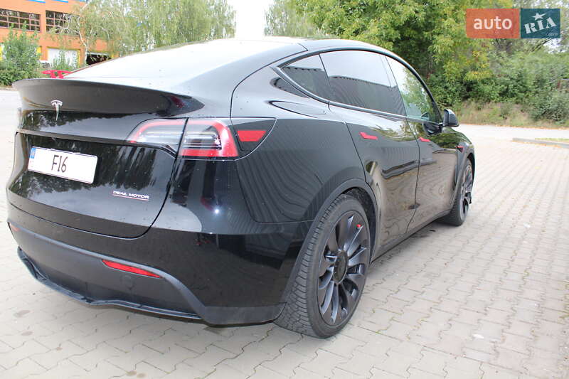 Внедорожник / Кроссовер Tesla Model Y 2023 в Белой Церкви