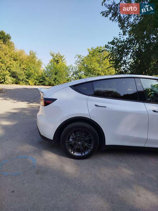 Внедорожник / Кроссовер Tesla Model Y 2024 в Запорожье фото 5 Внедорожник / Кроссовер Tesla Model Y 2024 в Запорожье