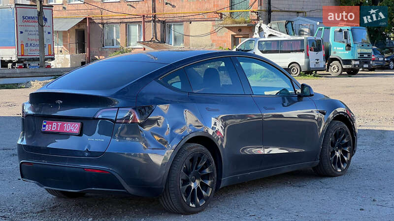 Внедорожник / Кроссовер Tesla Model Y 2021 в Луцке
