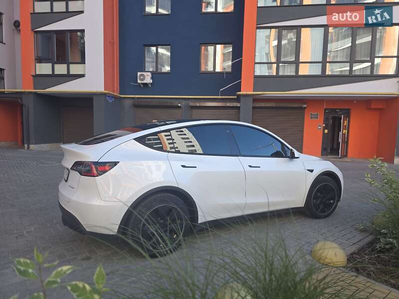 Позашляховик / Кросовер Tesla Model Y 2020 в Хмельницькому