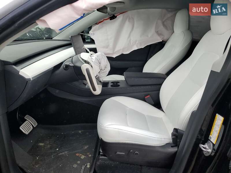 Внедорожник / Кроссовер Tesla Model Y 2022 в Киеве