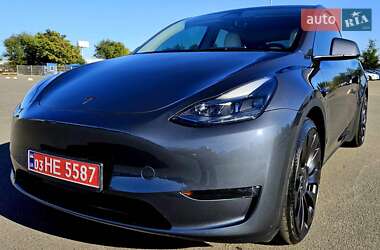 Внедорожник / Кроссовер Tesla Model Y 2023 в Днепре