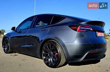 Внедорожник / Кроссовер Tesla Model Y 2023 в 