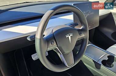 Внедорожник / Кроссовер Tesla Model Y 2023 в 