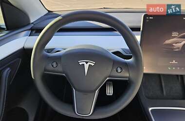 Внедорожник / Кроссовер Tesla Model Y 2023 в 