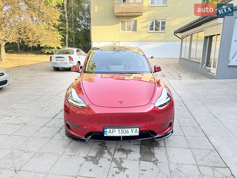 Внедорожник / Кроссовер Tesla Model Y 2020 в Запорожье