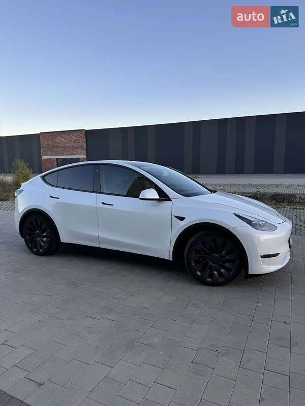 Tesla Model Y 2022 Tesla Model Y 2022