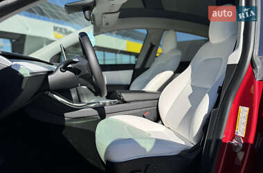 Позашляховик / Кросовер Tesla Model Y 2020 в 