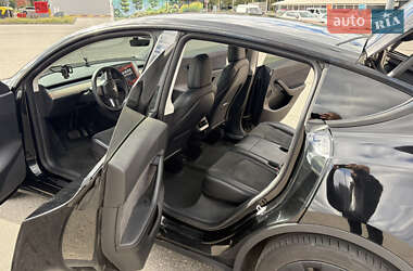 Внедорожник / Кроссовер Tesla Model Y 2021 в 