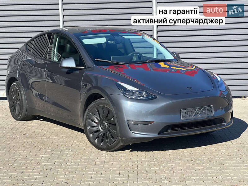 Позашляховик / Кросовер Tesla Model Y 2023 в Києві