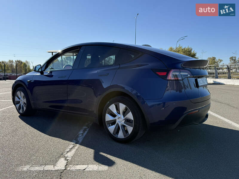 Внедорожник / Кроссовер Tesla Model Y 2020 в Киеве
