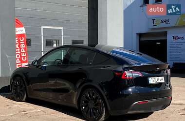 Внедорожник / Кроссовер Tesla Model Y 2023 в 
