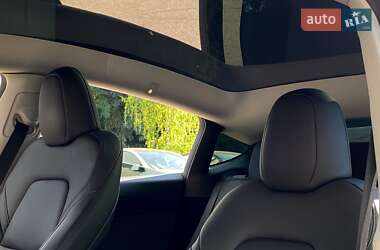 Внедорожник / Кроссовер Tesla Model Y 2023 в 