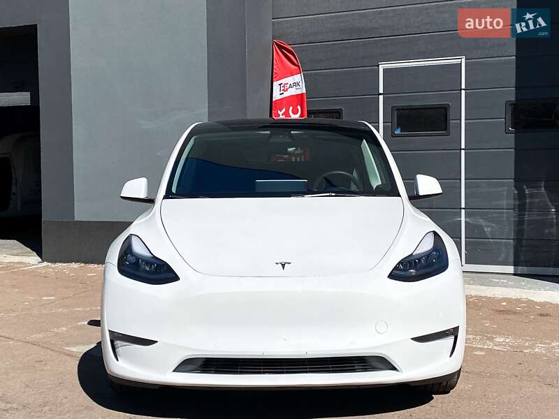 Внедорожник / Кроссовер Tesla Model Y 2022 в Киеве