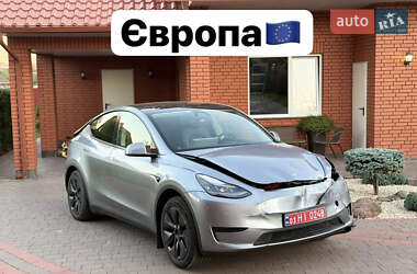 Позашляховик / Кросовер Tesla Model Y 2025 в Луцьку