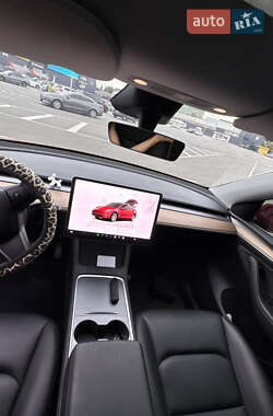 Позашляховик / Кросовер Tesla Model Y 2023 в 