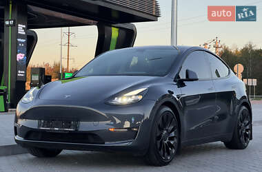 Внедорожник / Кроссовер Tesla Model Y 2022 в 