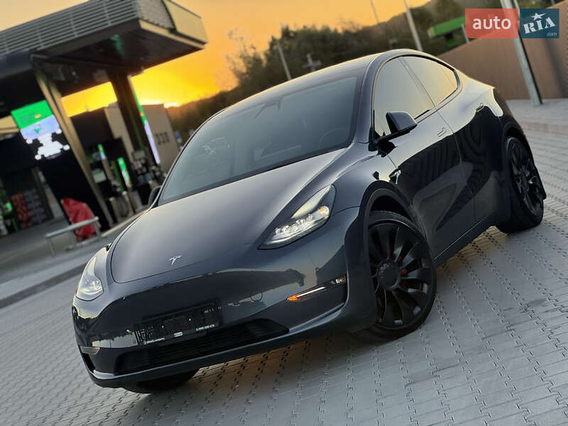 Позашляховик / Кросовер Tesla Model Y 2022 в Вінниці