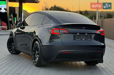 Внедорожник / Кроссовер Tesla Model Y 2022 в 