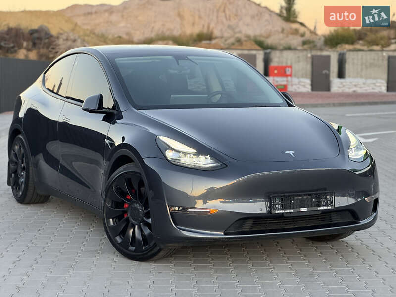 Позашляховик / Кросовер Tesla Model Y 2022 в Вінниці