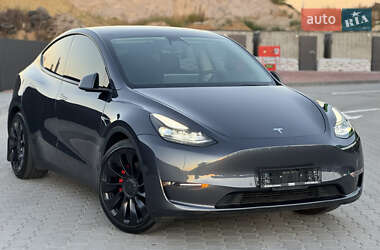 Внедорожник / Кроссовер Tesla Model Y 2022 в 