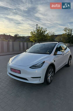 Позашляховик / Кросовер Tesla Model Y 2022 в 