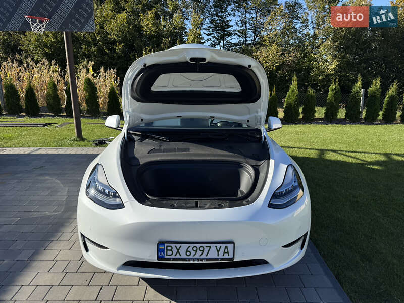 Внедорожник / Кроссовер Tesla Model Y 2021 в Хмельницком