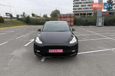 Внедорожник / Кроссовер Tesla Model Y 2022 в Ужгороде