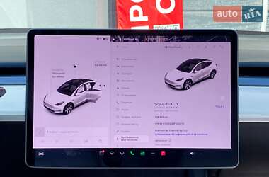 Внедорожник / Кроссовер Tesla Model Y 2021 в 