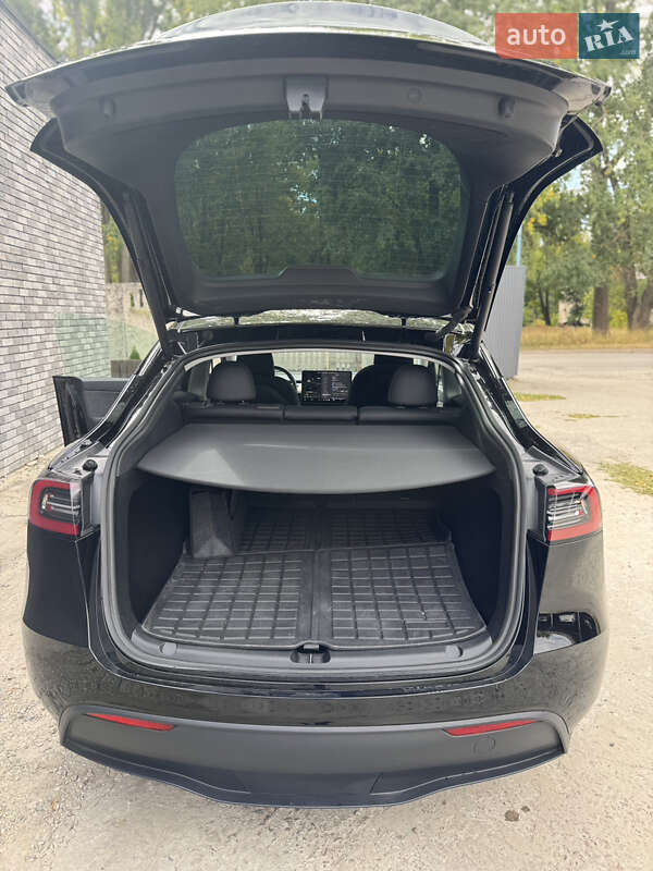 Внедорожник / Кроссовер Tesla Model Y 2024 в Днепре фото 38 Внедорожник / Кроссовер Tesla Model Y 2024 в Днепре