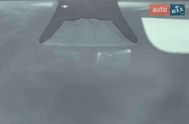 Позашляховик / Кросовер Tesla Model Y 2024 в 