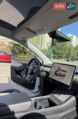 Внедорожник / Кроссовер Tesla Model Y 2023 в 