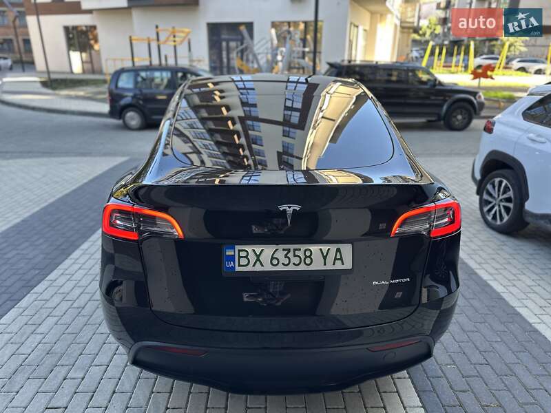 Позашляховик / Кросовер Tesla Model Y 2023 в Хмельницькому