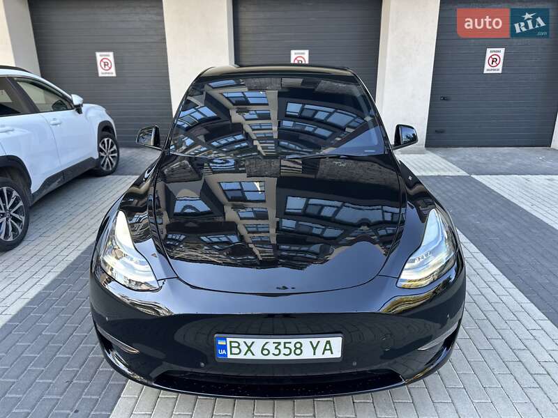 Позашляховик / Кросовер Tesla Model Y 2023 в Хмельницькому