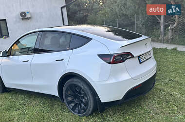 Внедорожник / Кроссовер Tesla Model Y 2022 в 
