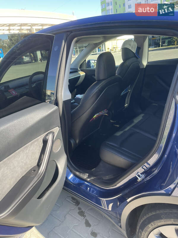 Внедорожник / Кроссовер Tesla Model Y 2021 в Хмельницком фото 11 Внедорожник / Кроссовер Tesla Model Y 2021 в Хмельницком