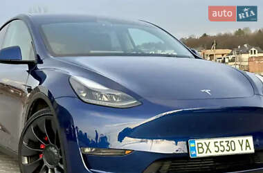 Внедорожник / Кроссовер Tesla Model Y 2021 в 
