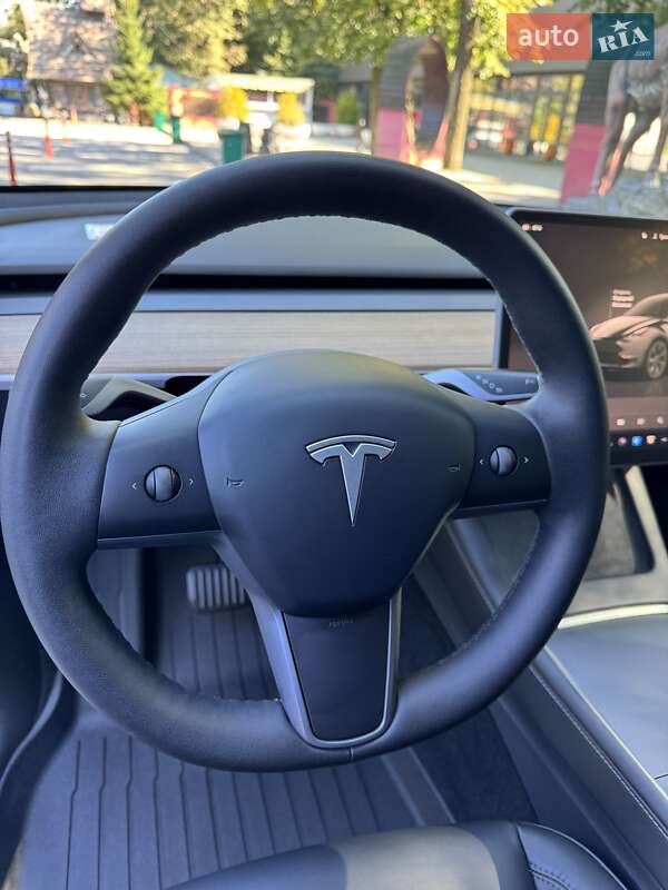 Позашляховик / Кросовер Tesla Model Y 2022 в Вінниці