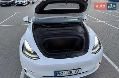 Внедорожник / Кроссовер Tesla Model Y 2022 в 